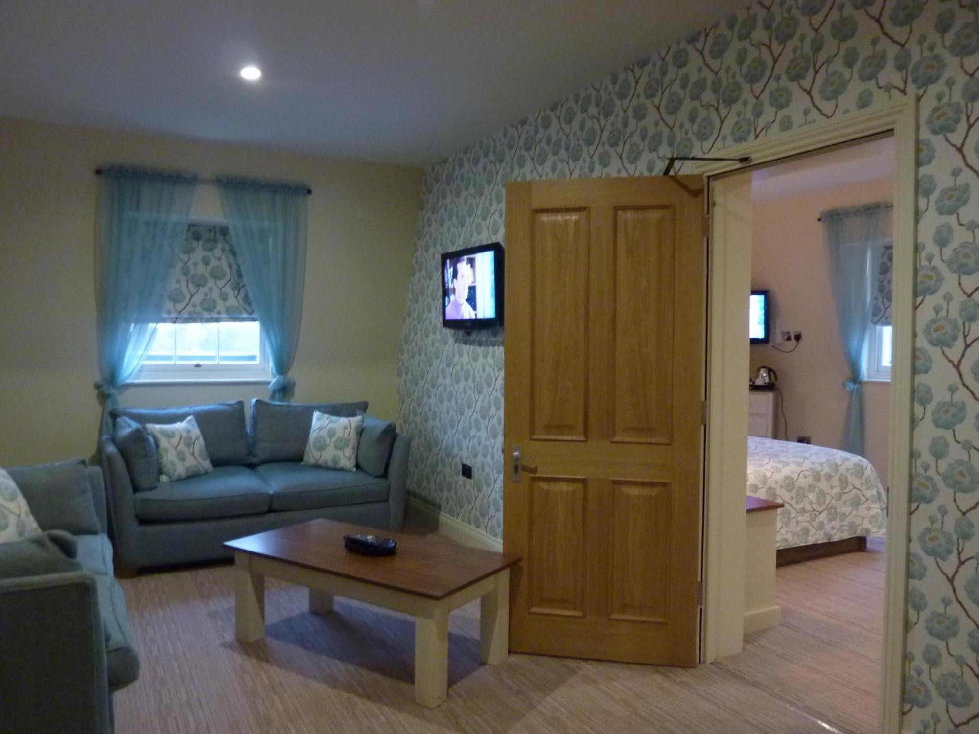 Orsett Hall Habitación foto